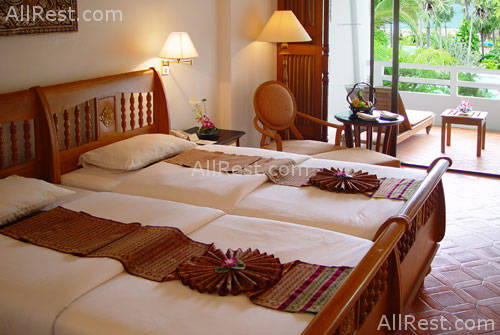Thavorn Palm Beach Resort 11